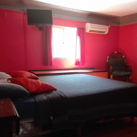 Charcas Hostel Buenos Aires Exterior photo